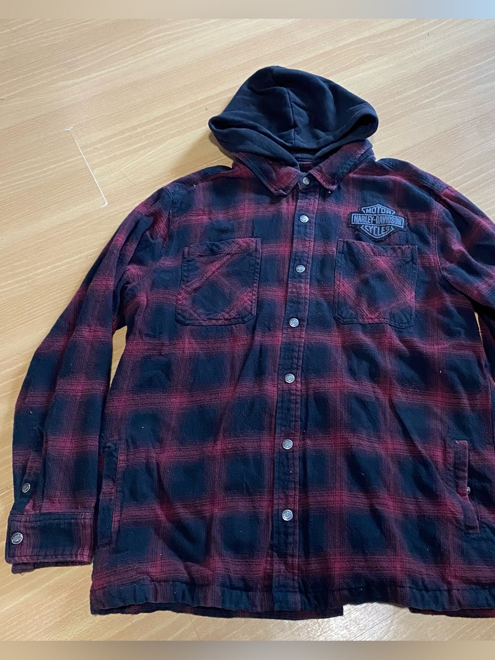 Harley Davidson Shield Men’s Flannel Hood Jacket shacket Tall XL Black And red